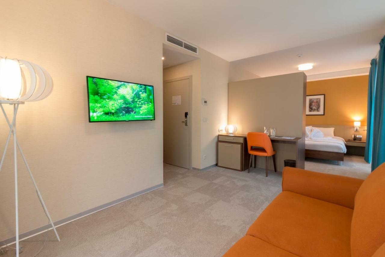 Sky Corner Hotel 오흐리드 외부 사진