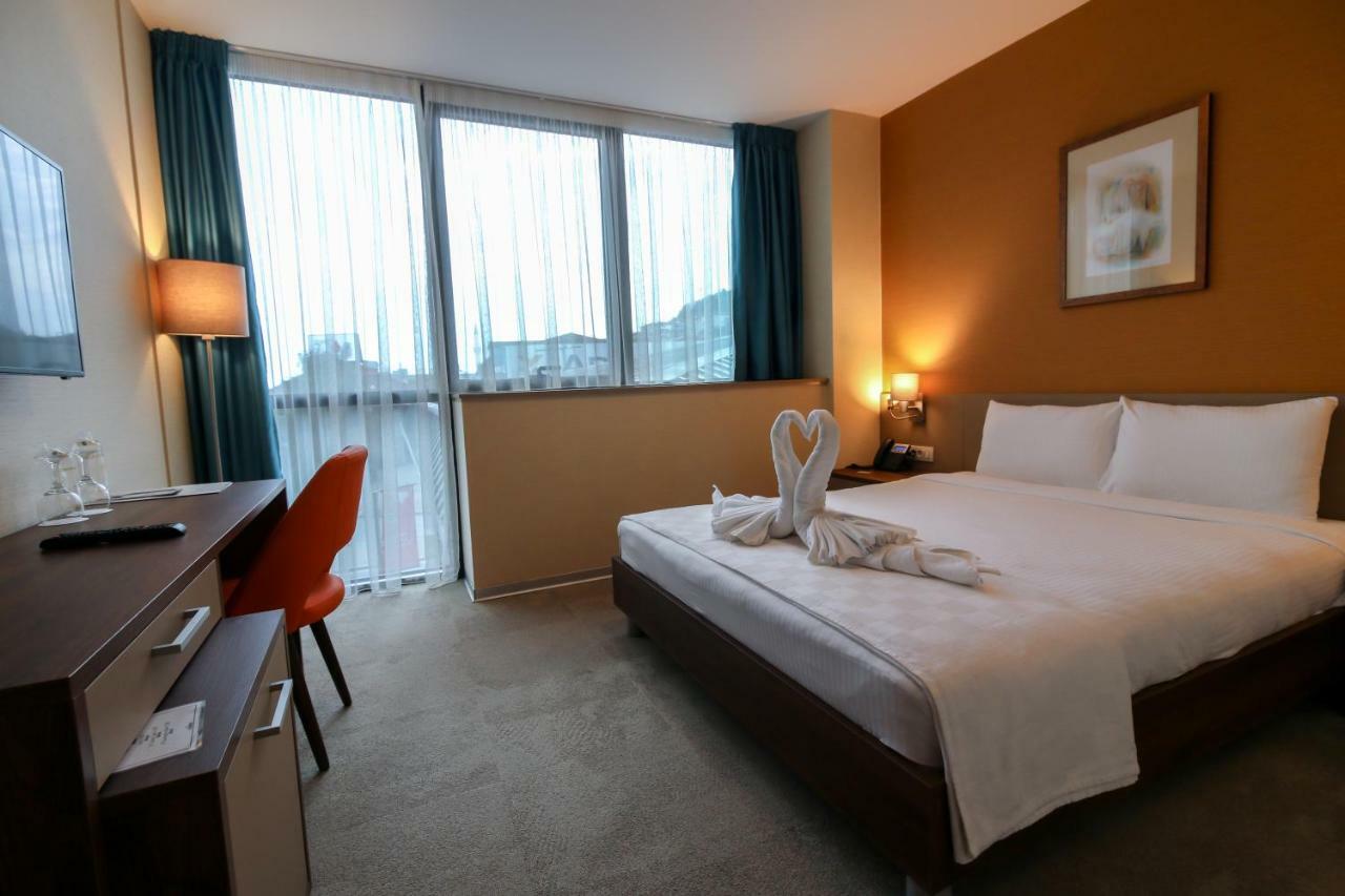 Sky Corner Hotel 오흐리드 외부 사진