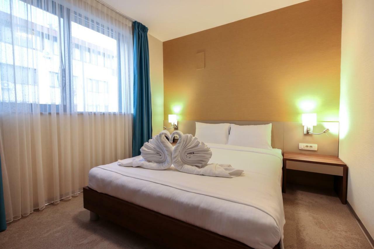 Sky Corner Hotel 오흐리드 외부 사진